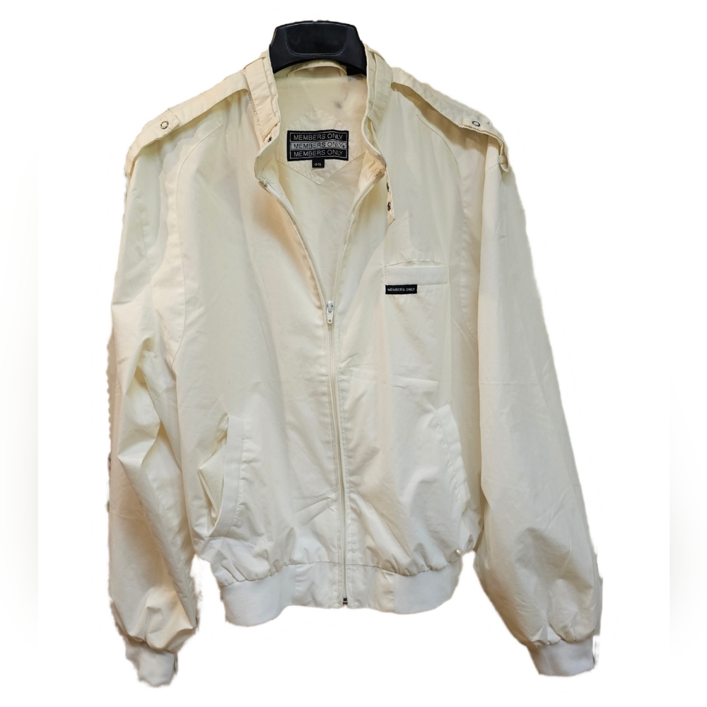 Vintage Off-white Members Only Wind Breaker Jacket 44L Men or Women